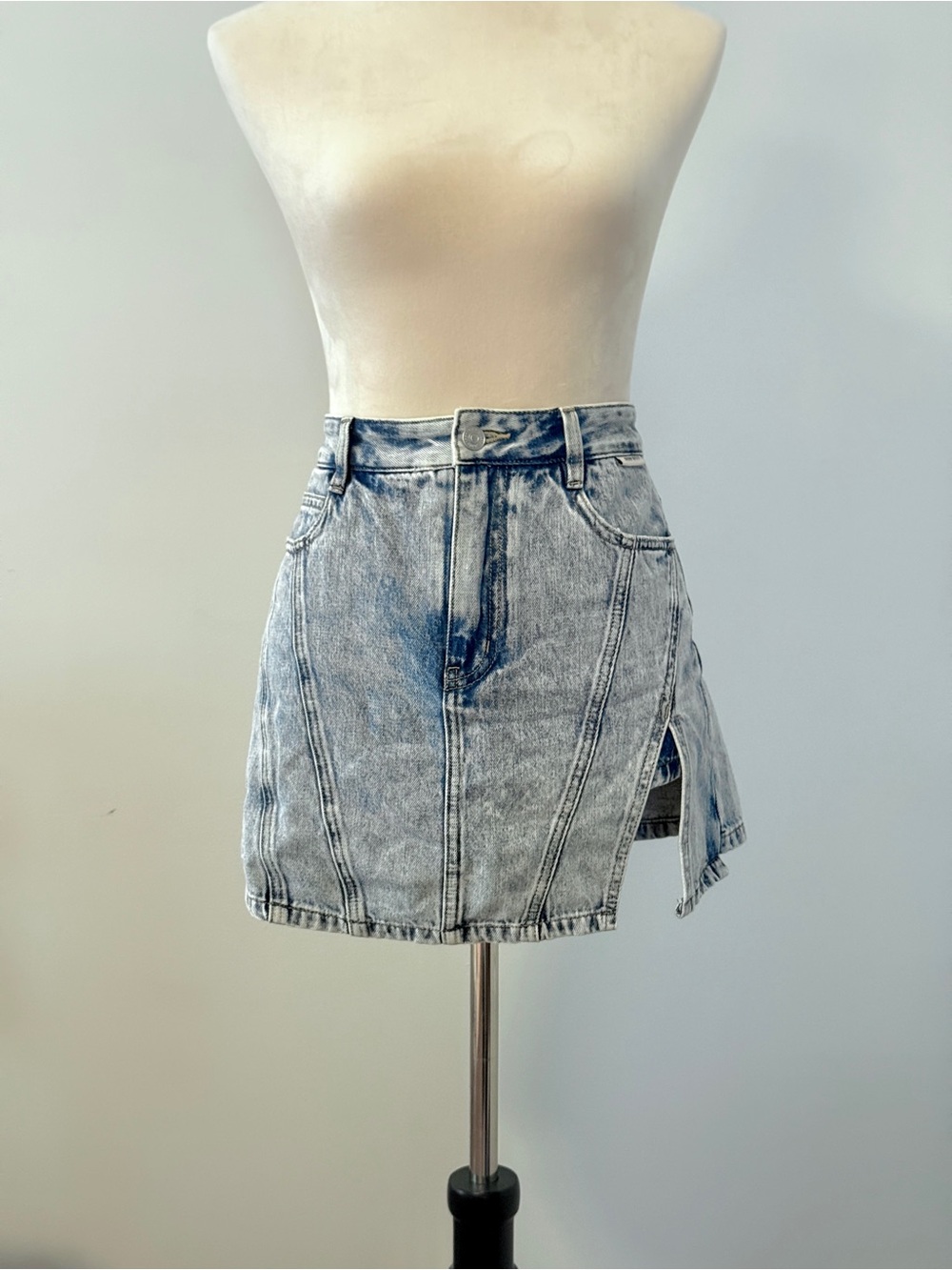Miss Sixty Acid Wash Denim Mini Skort in Faded Blue size M